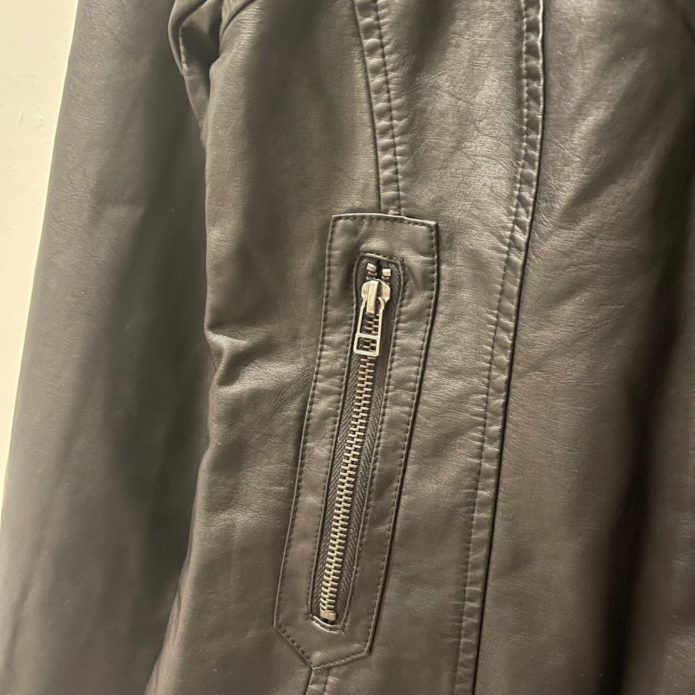 Black leather jacket size small